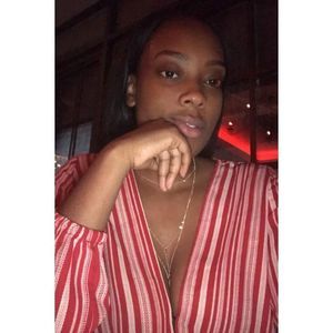 Meet your Posher, Jada